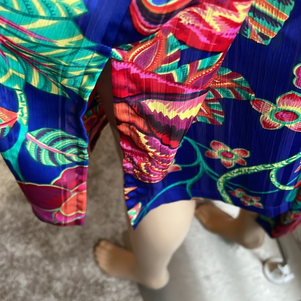 Victoria’s Secret Women’s Colorful Robe with Belt Like New One Size Lingerie - Picture 7 of 8